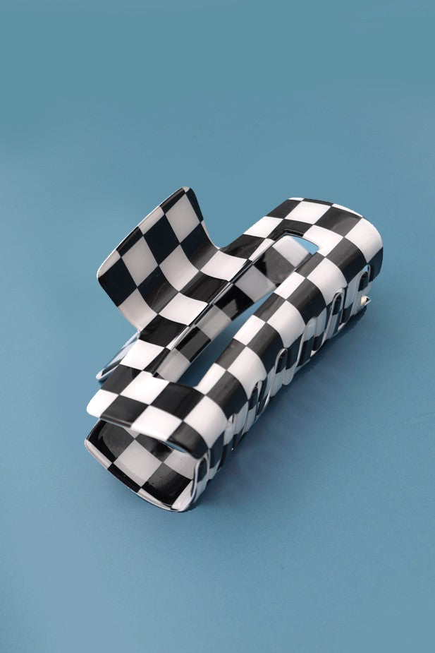 CHECKERED CLAW CLIP