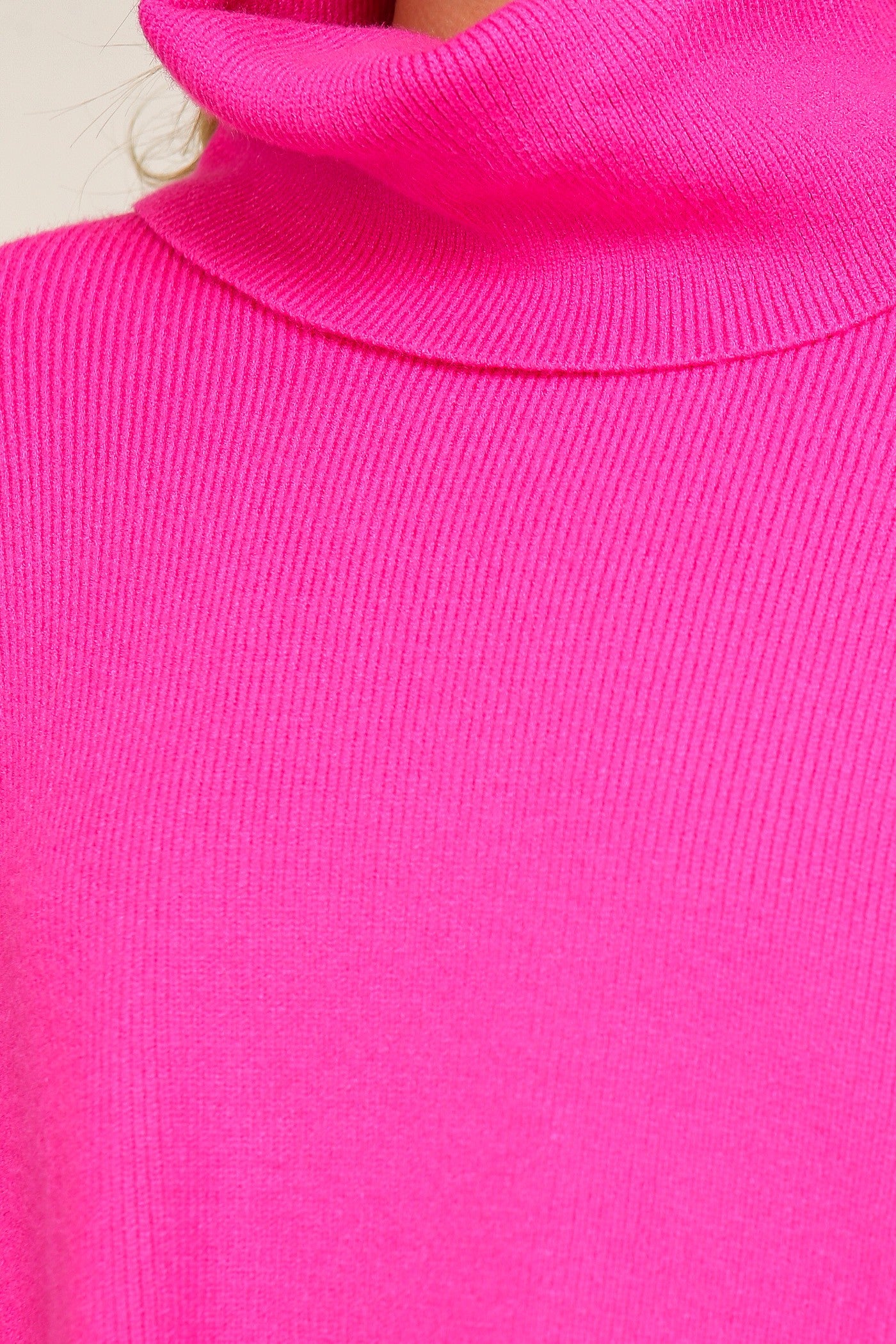 CHYAN SWEATER