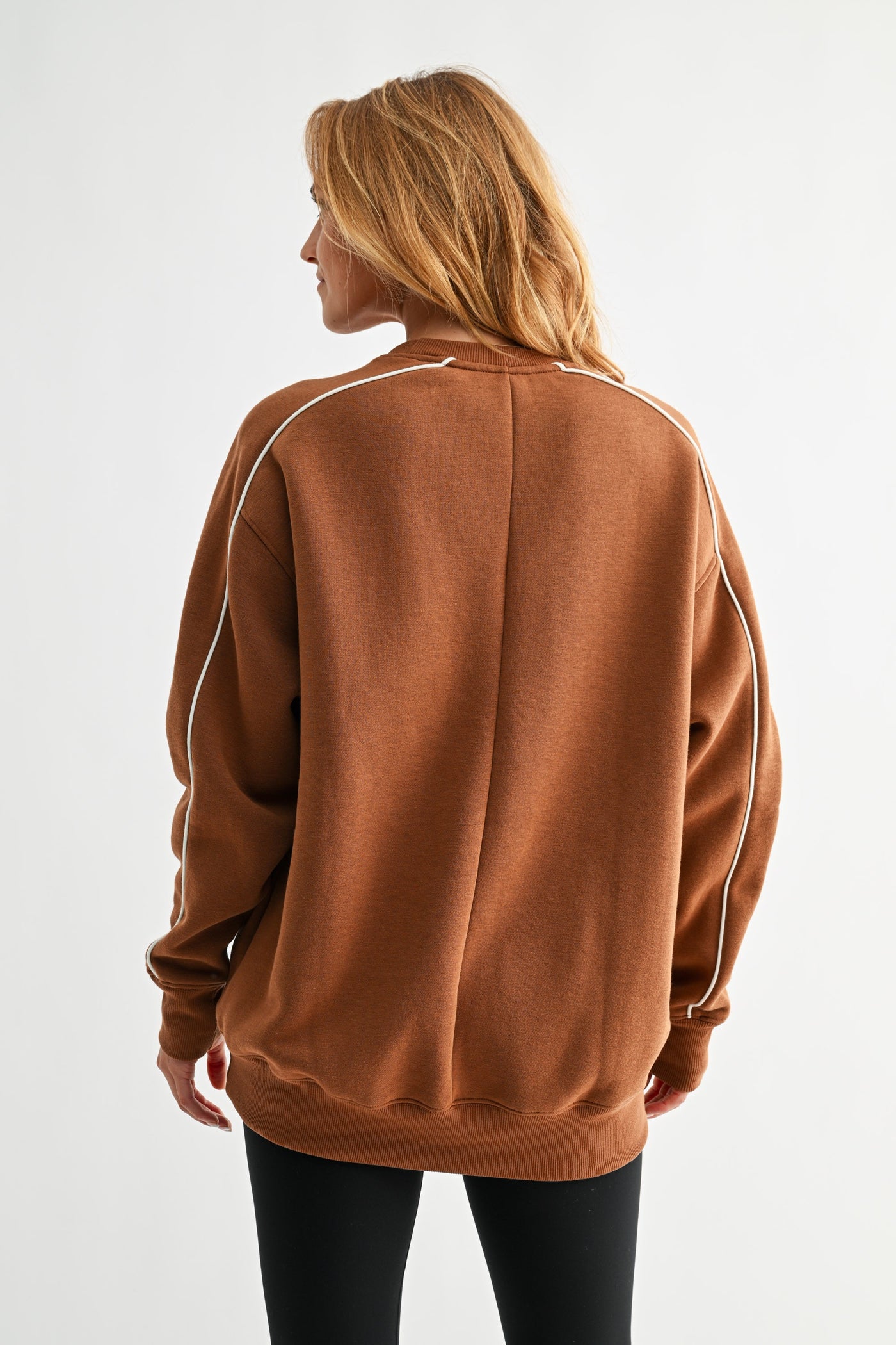 EDEN SWEATSHIRT