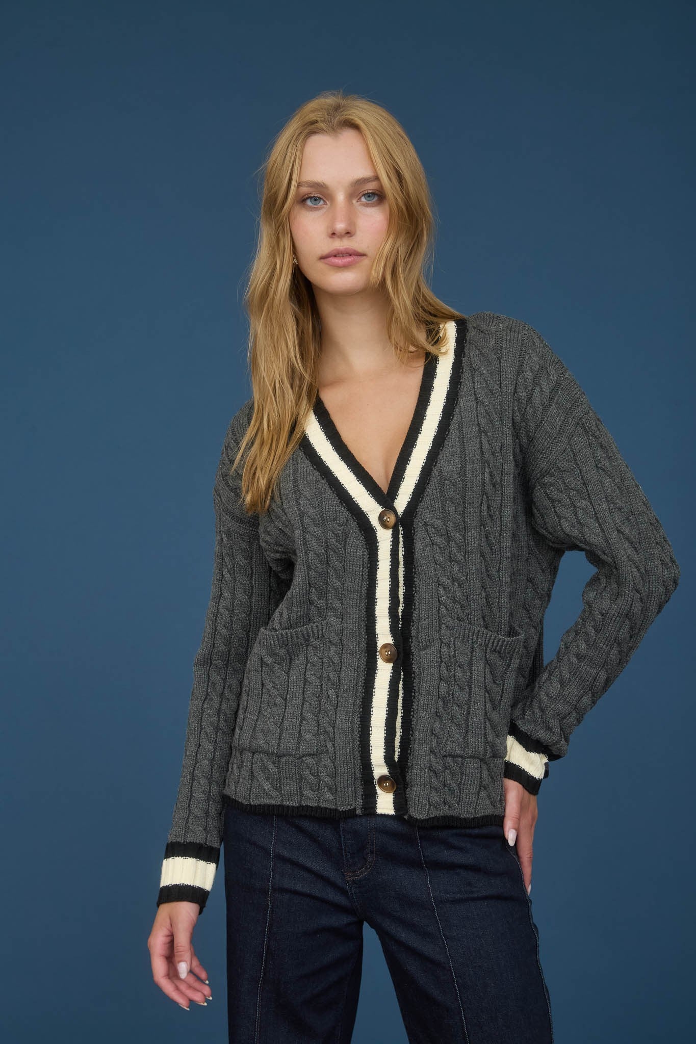 MOLLIE CARDI