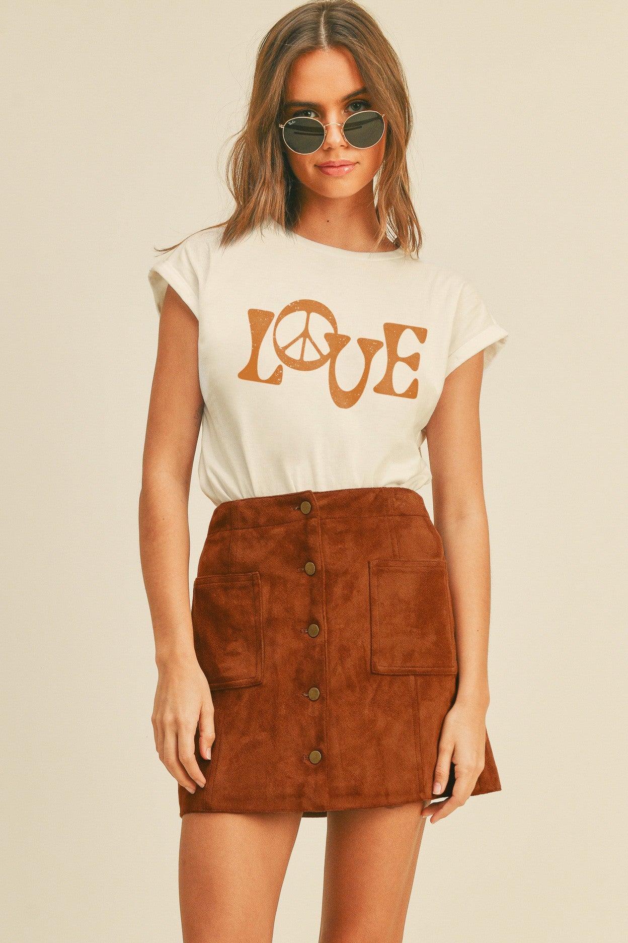 LOVE AND PEACE GRAPHIC TEE
