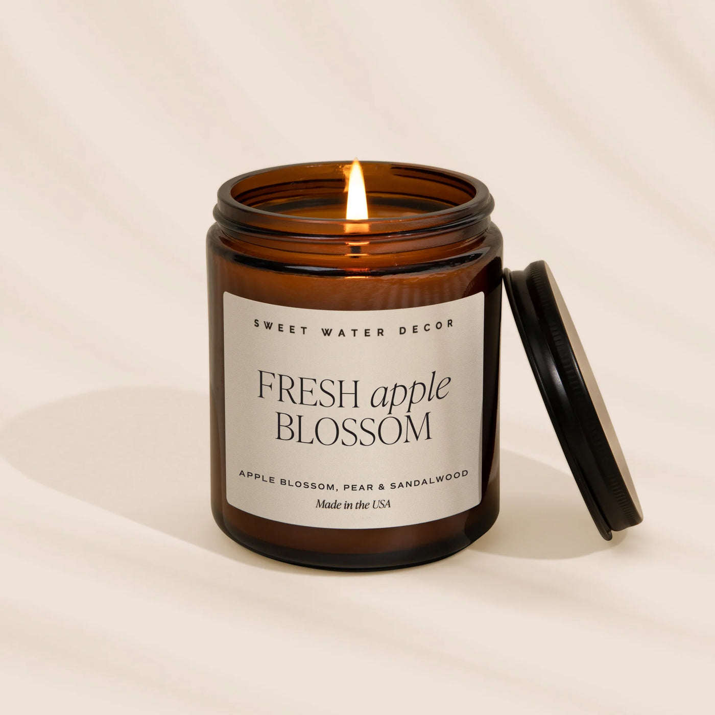 FRESH APPLE BLOSSOM SOY CANDLE