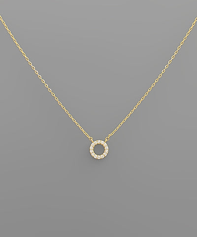 SMALL CIRCLE PENDANT NECKLACE