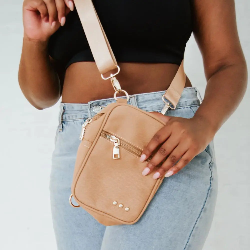 MAYA MESSENGER BAG